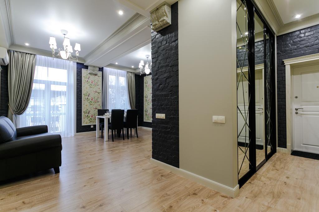 Royal Rent Minsk Lejlighed Eksteriør billede