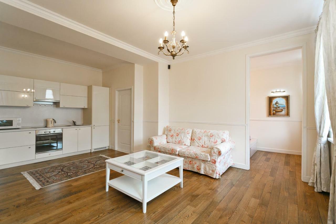 Royal Rent Minsk Lejlighed Eksteriør billede
