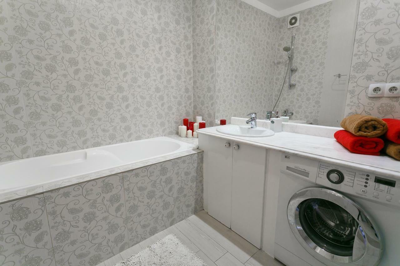 Royal Rent Minsk Lejlighed Eksteriør billede